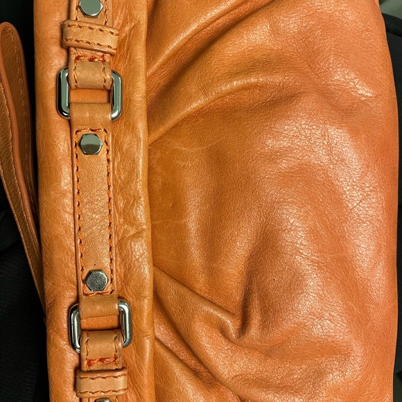 Marc Jacobs wristlet - Picture 3 of 5